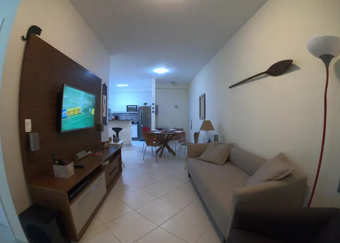 Excelente localizacao Vista parcial Mar Sol da Manhã 03 quartos Ar condicionado Piscina e Sauna